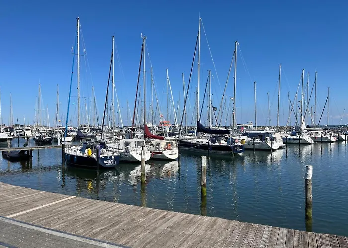 3003 Maison Fleur-de-lis Apartman