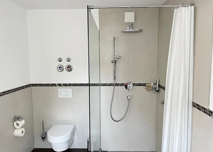 3003 Maison Fleur-de-lis *