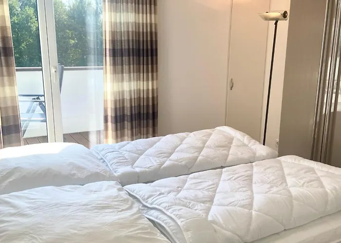 3003 Maison Fleur-de-lis *